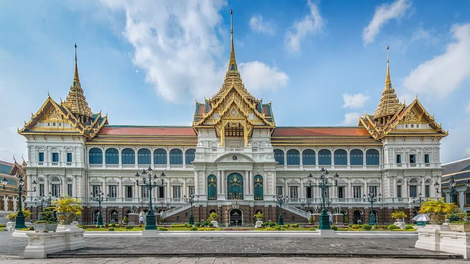 Chakri Maha Prasat Throne Hall