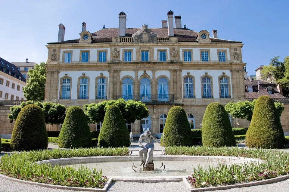 Hôtel DuPeyrou, garden and outbuildings, including the History Galleries