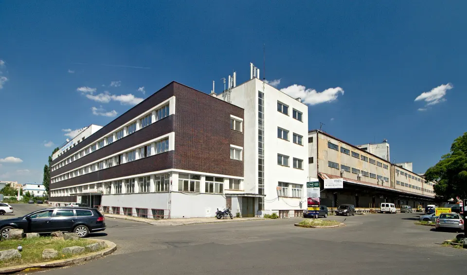 Nákladové nádraží Žižkov