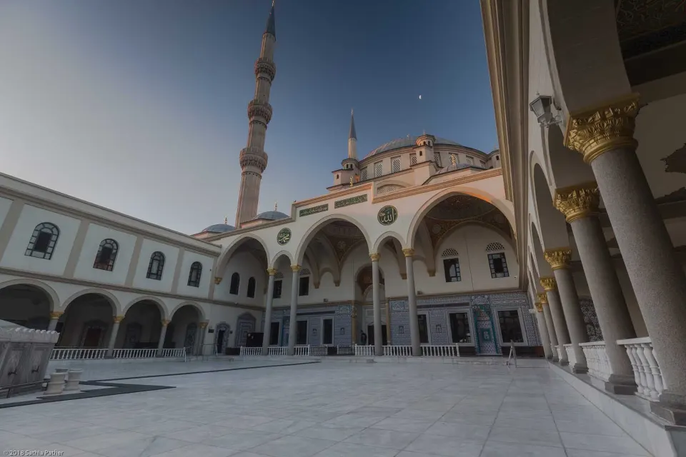 Nizamiye Masjid