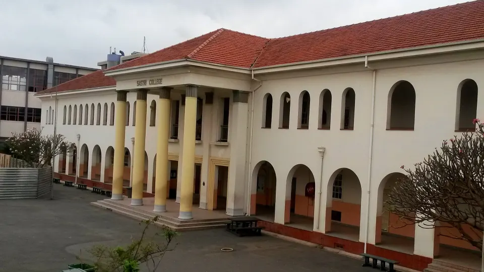 Sastri College