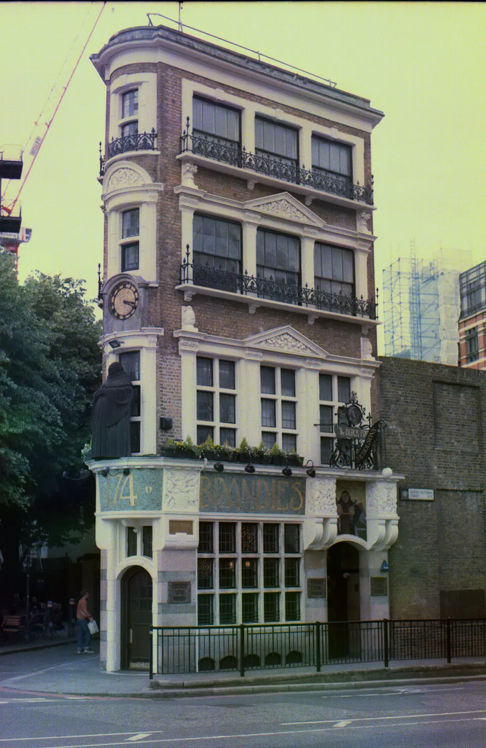 The Black Friar, Blackfriars