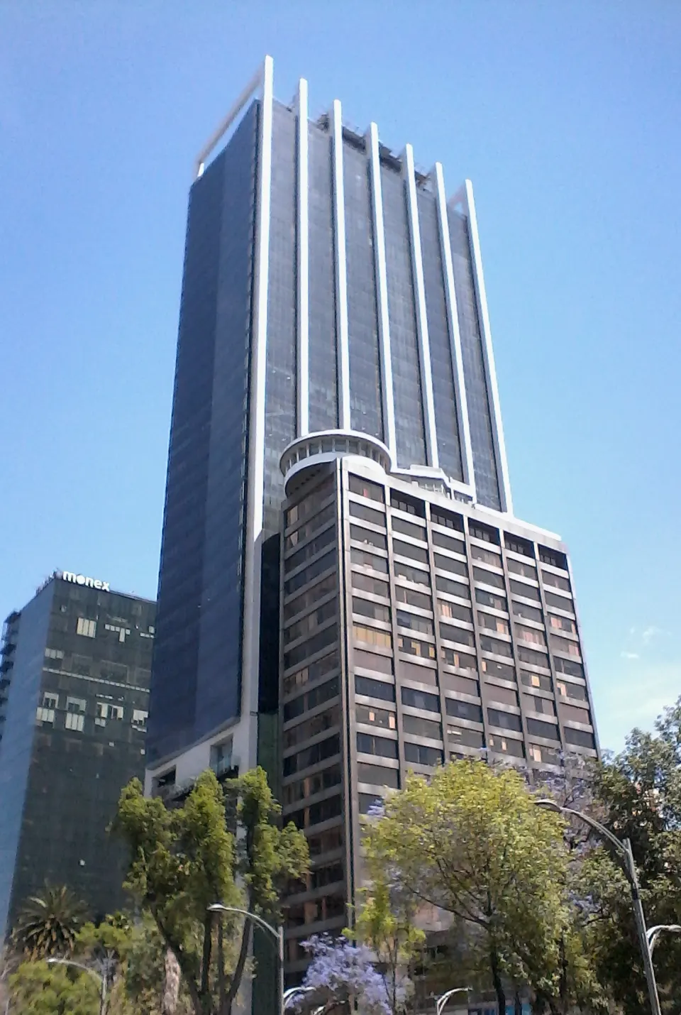 Torre Reforma Latino