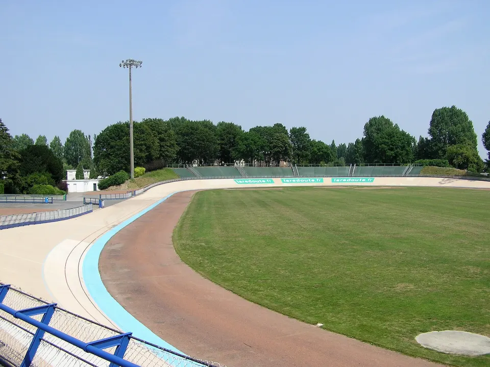 Vélodrome André-Pétrieux