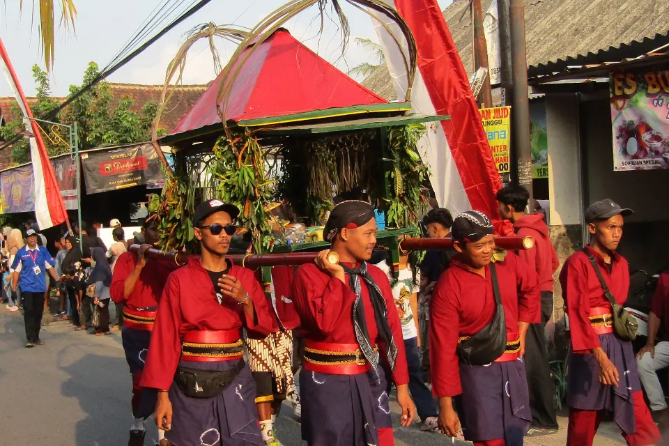 Saparan Bekakak