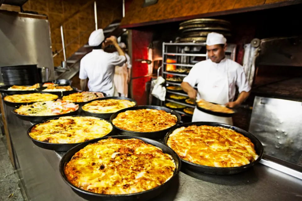 Argentinian pizza 참고 사진