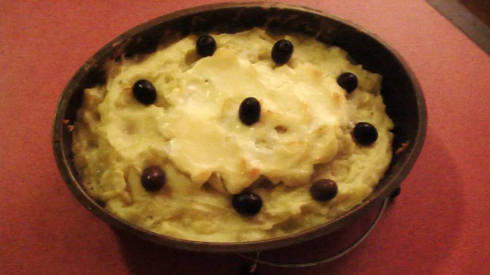 Bacalhau à Zé do Pipo, reference photograph for the food guide