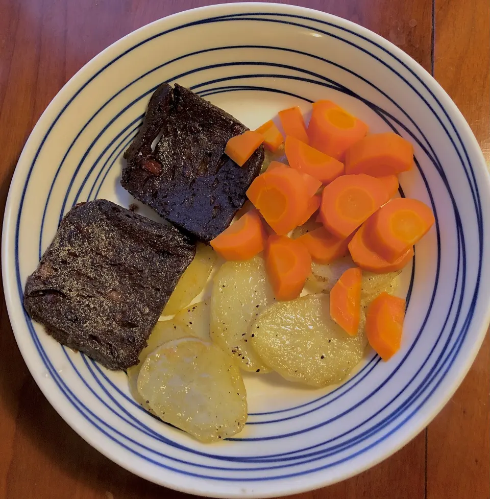 Balkenbrij, reference photograph for the food guide