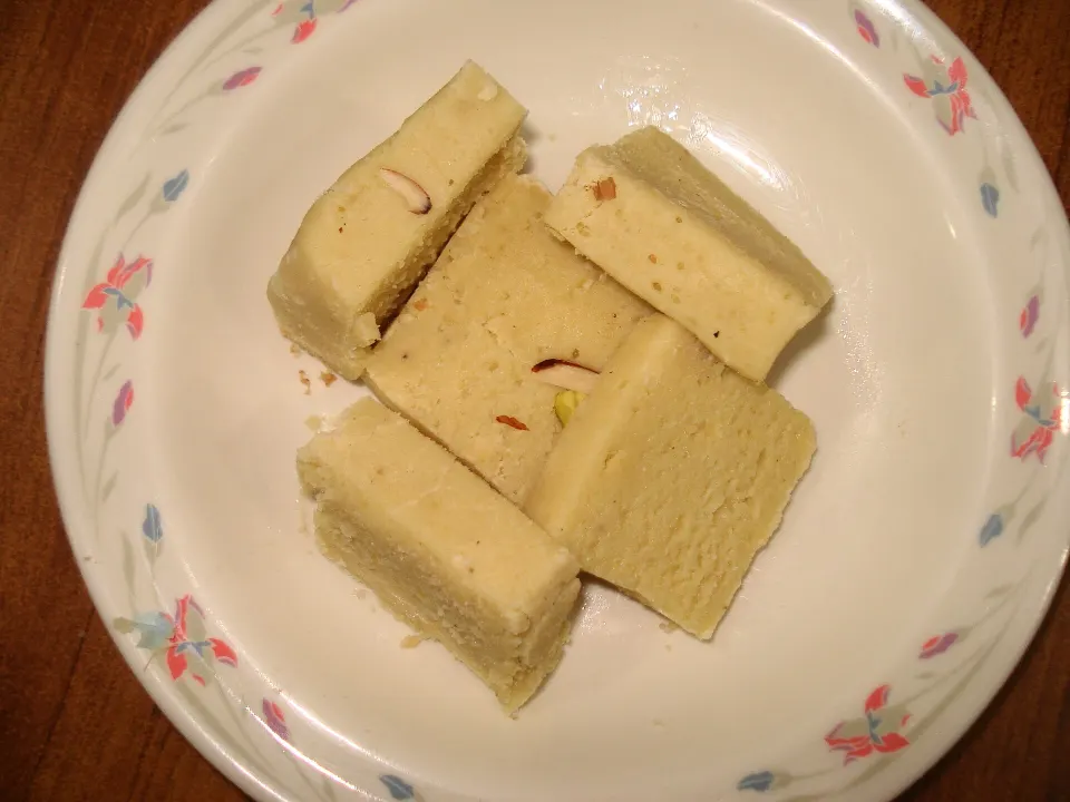 barfi, reference photograph for the food guide