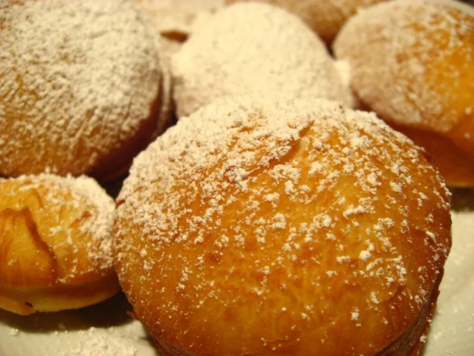 beignet, reference photograph for the food guide
