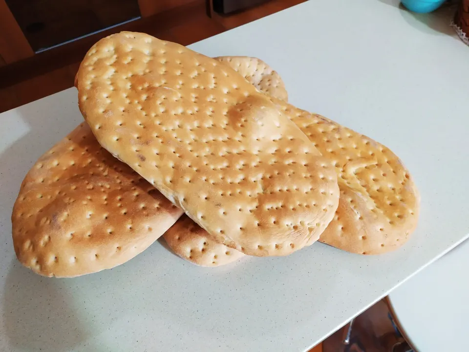 Bica de azeite, reference photograph for the food guide