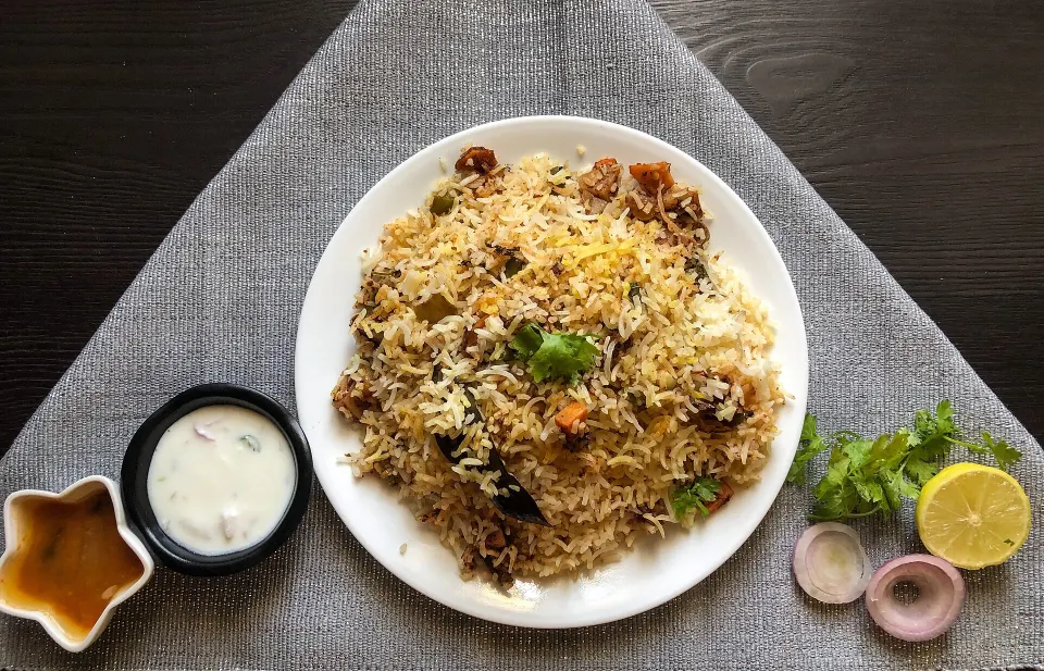 biryani, reference photograph for the food guide