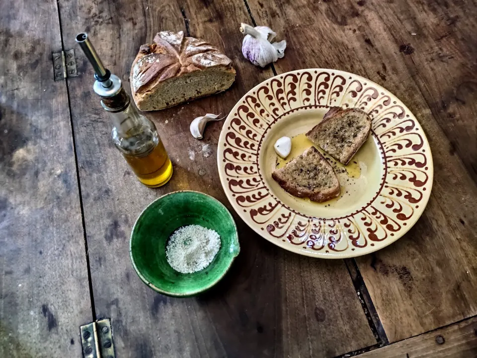brissaouda, reference photograph for the food guide