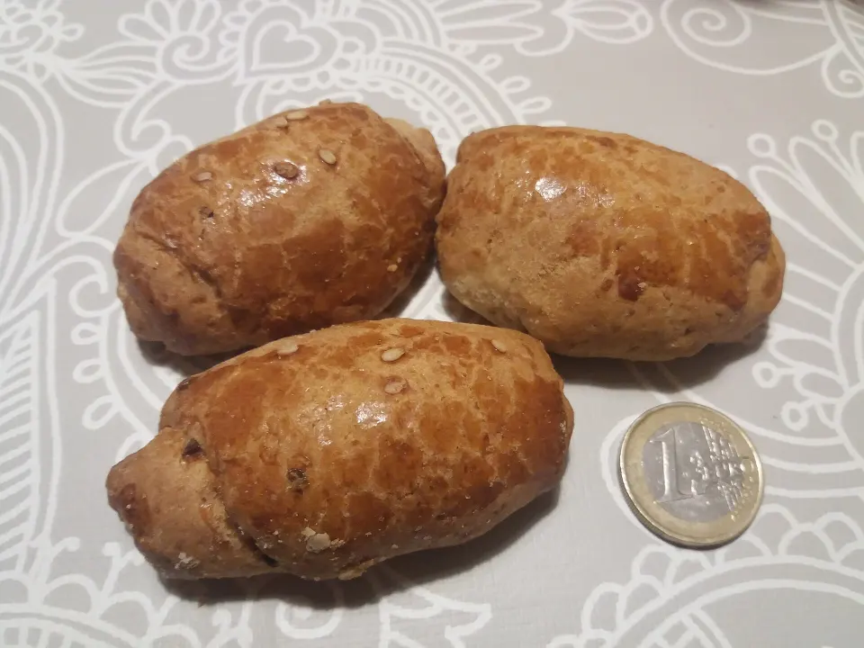 Caramanduca, reference photograph for the food guide