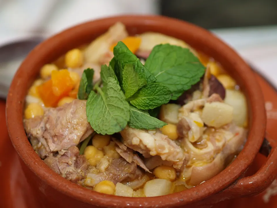 cocido, reference photograph for the food guide