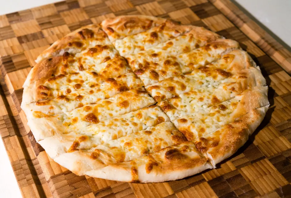 Garlic fingers, reference photograph for the food guide