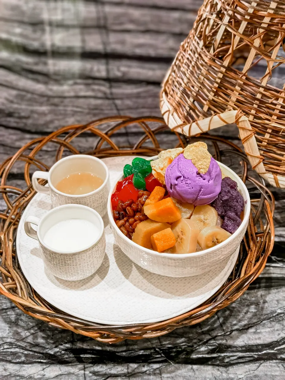 Halo-halo, reference photograph for the food guide