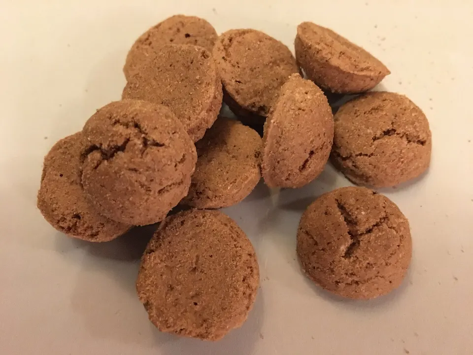 Kruidnoten, reference photograph for the food guide