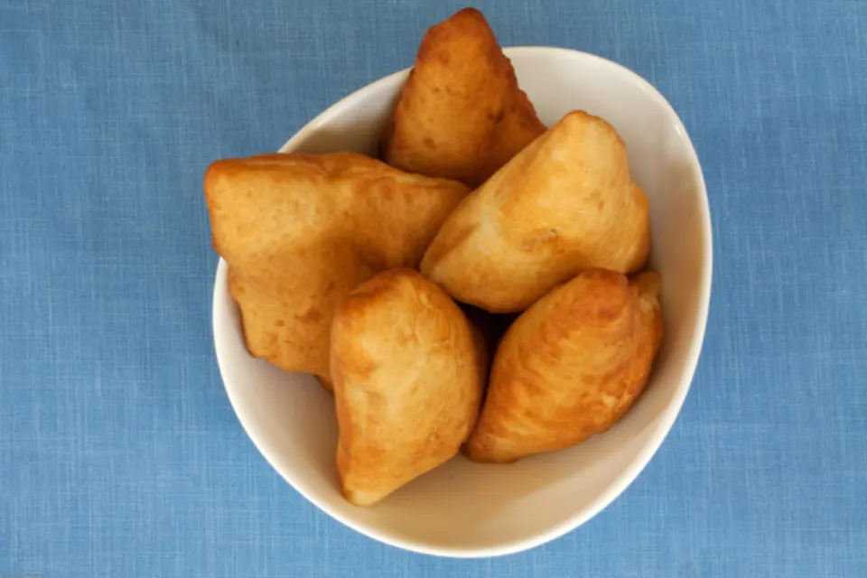 Mandazi, reference photograph for the food guide