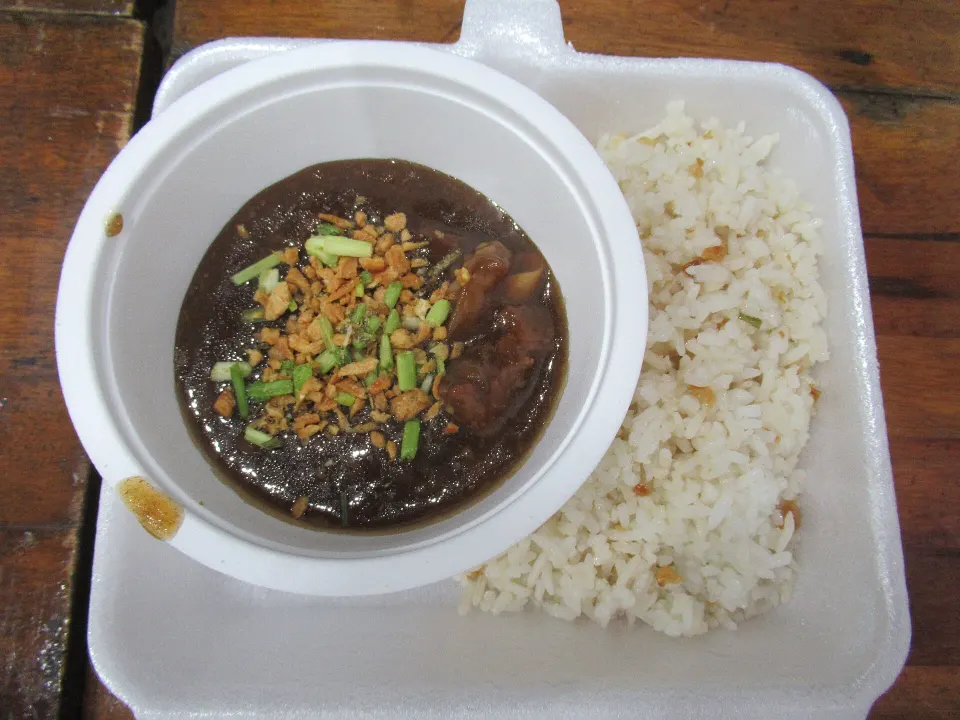 Pares, reference photograph for the food guide