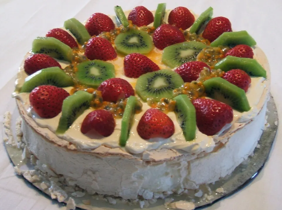pavlova, reference photograph for the food guide