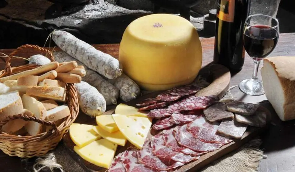 picada, reference photograph for the food guide
