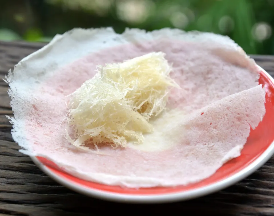 Roti sai mai, reference photograph for the food guide