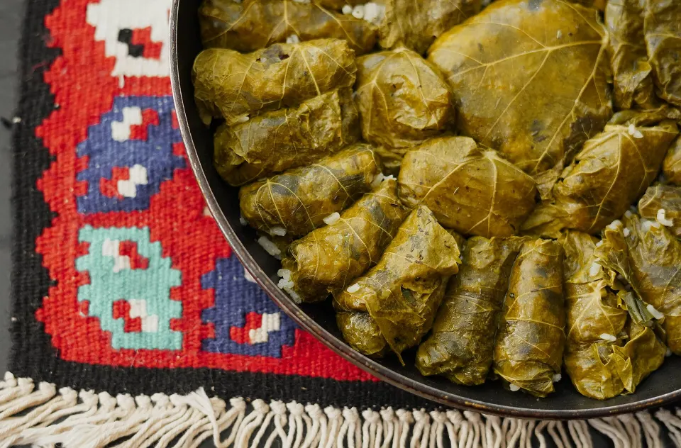 sarma, reference photograph for the food guide