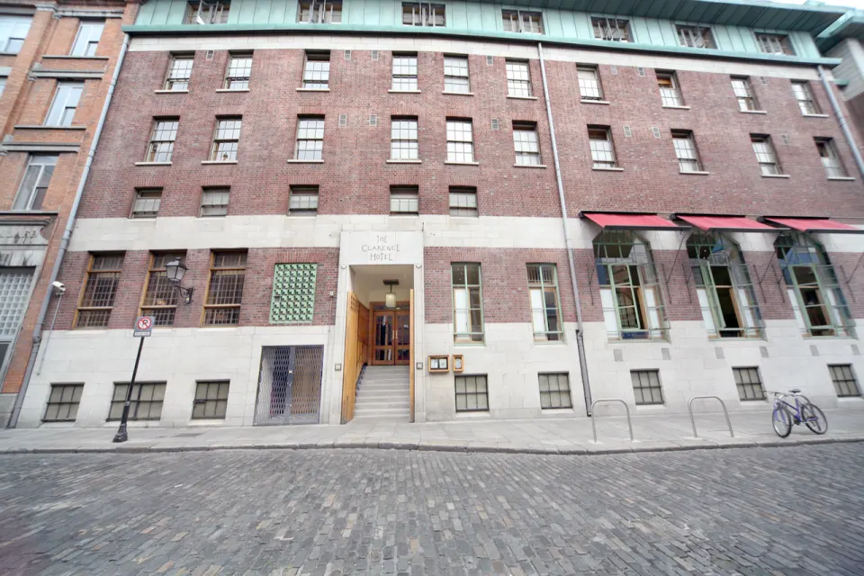 Clarence Hotel