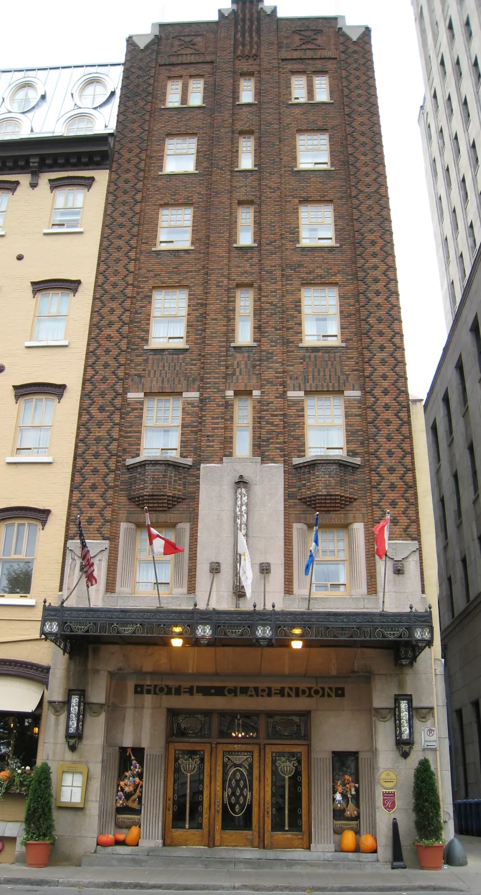 Clarendon Hotel