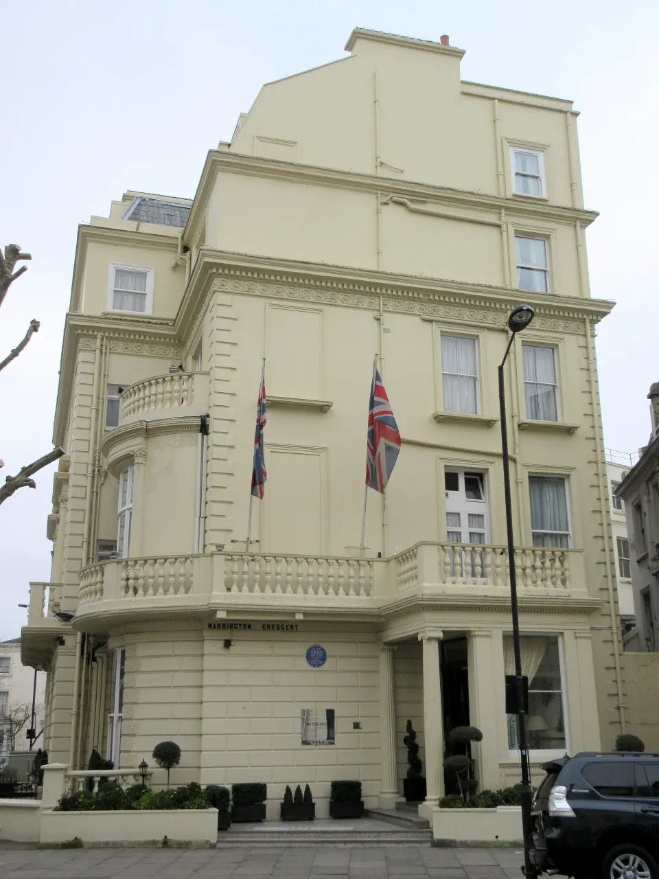 Colonnade Hotel