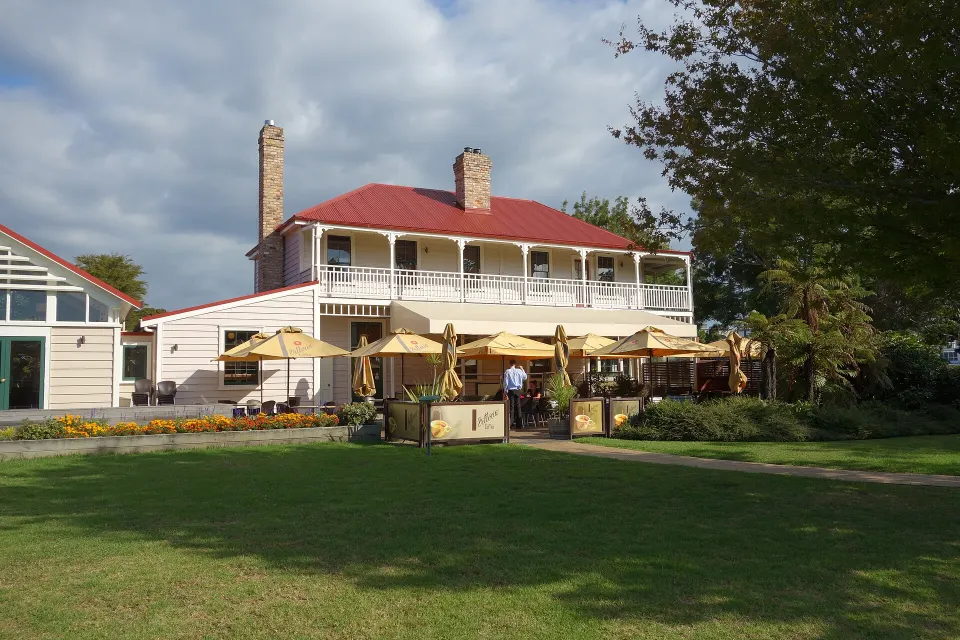 Falls Hotel