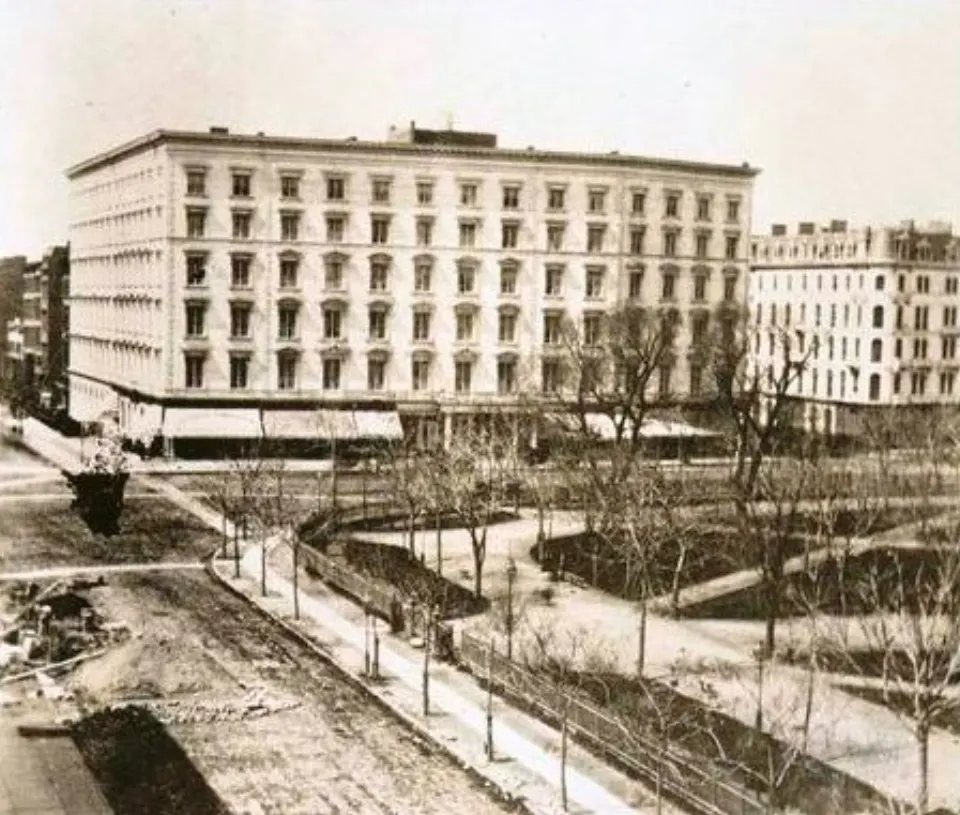 Fifth Avenue Hotel