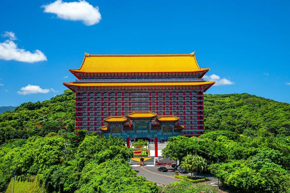 Grand Hotel
