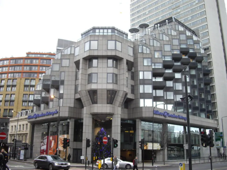 Hilton London Metropole
