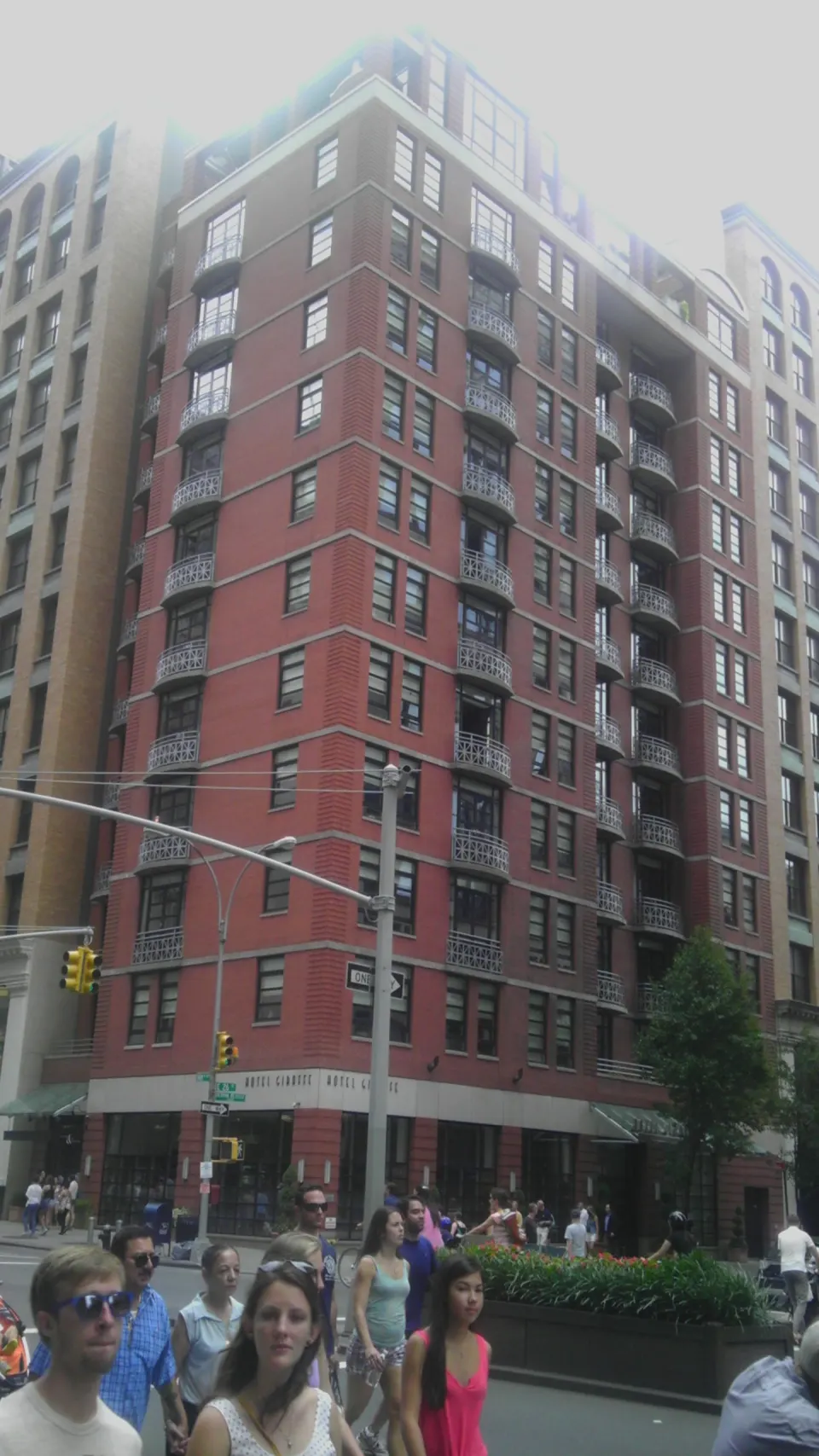 Hotel Giraffe
