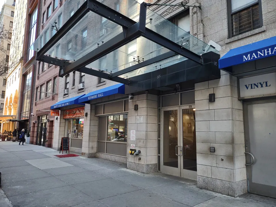 Hotel Kenmore Hall