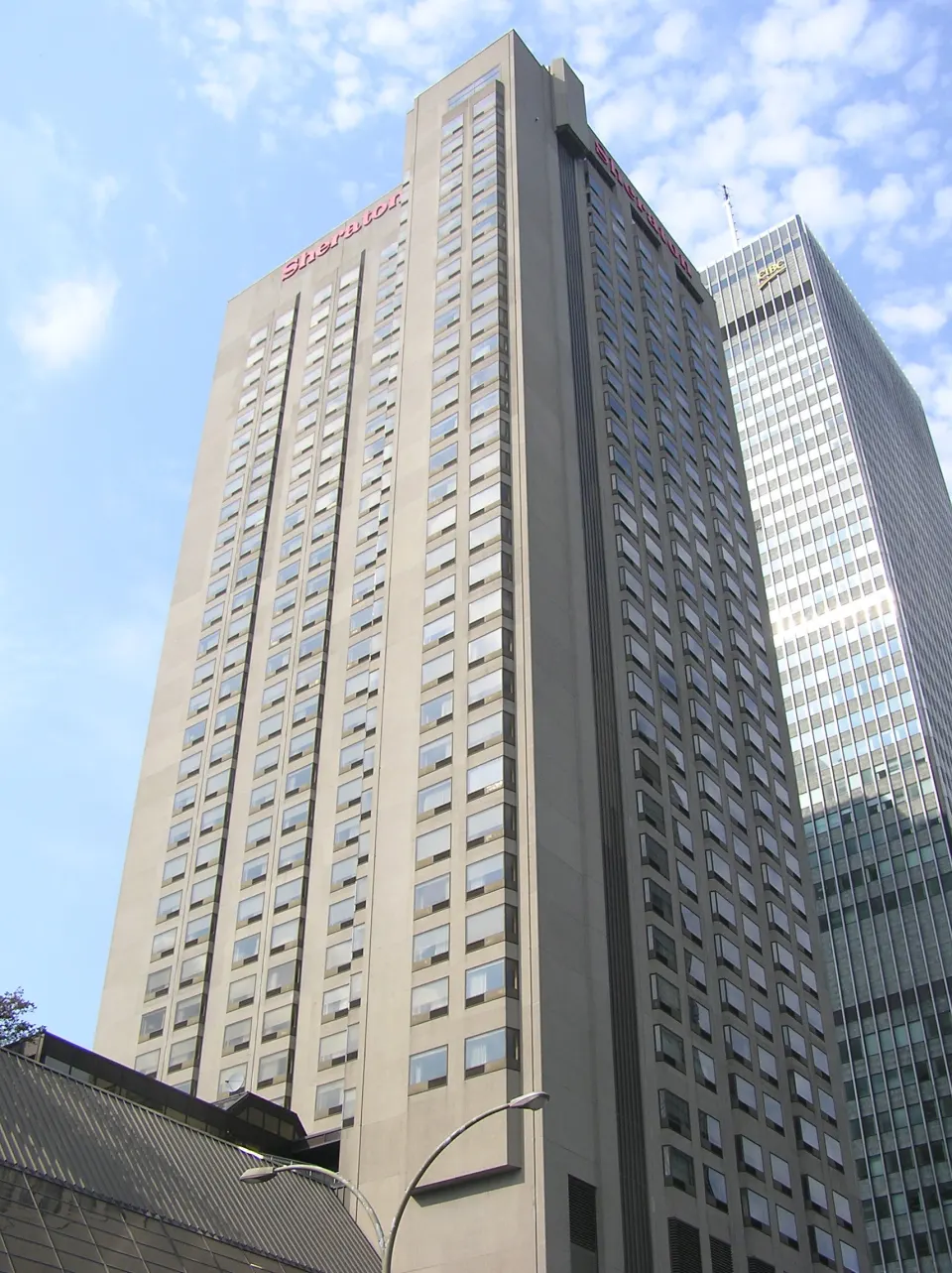 Le Centre Sheraton Montreal Hotel