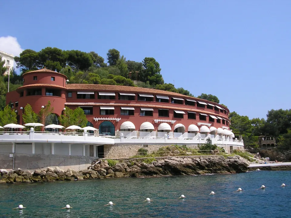 Monte-Carlo Beach
