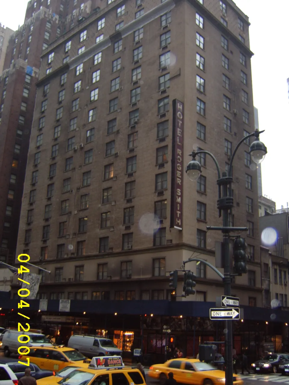 Roger Smith Hotel