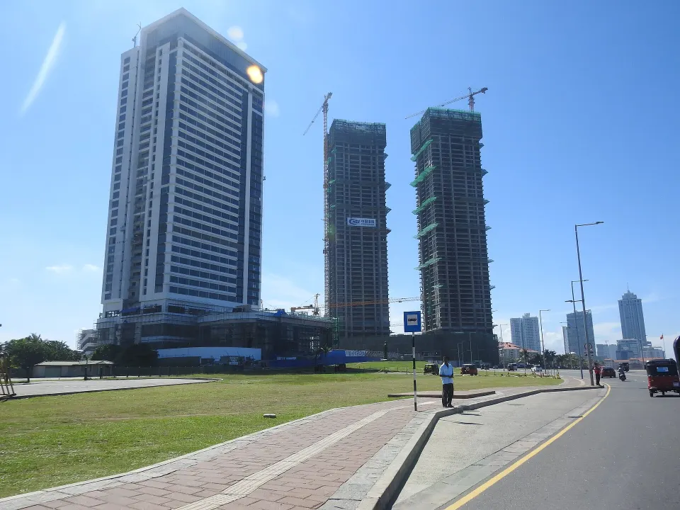 Shangri-La Hotel