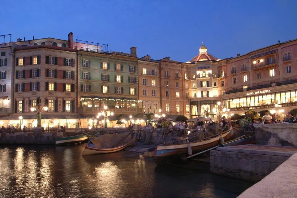 Tokyo DisneySea Hotel MiraCosta