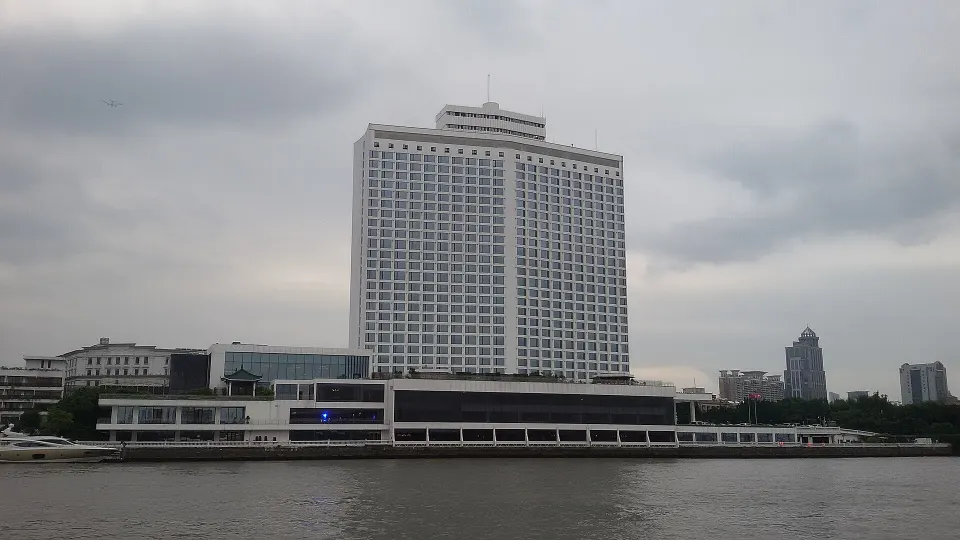 White Swan Hotel